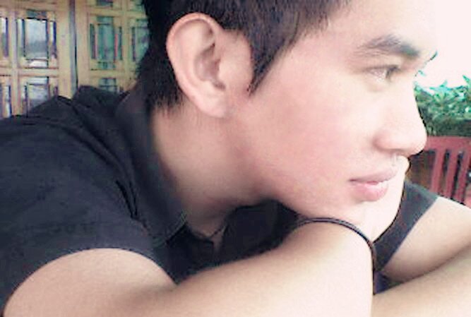 Nothing but SMILE...(O_0)