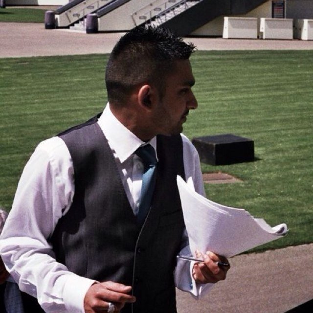 juned1989's profile picture. Snap @ Juned100, Kik @ Juned100, Tweet @ Juned1989 Instagram @juned1989