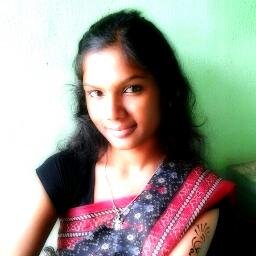 loves photography.......