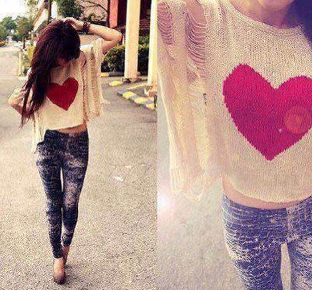 Follow voor leuke , fashionable tweets in je TL ! Ook tweeten we (bijna) elke dag #BeautyTips ! Volgen dus