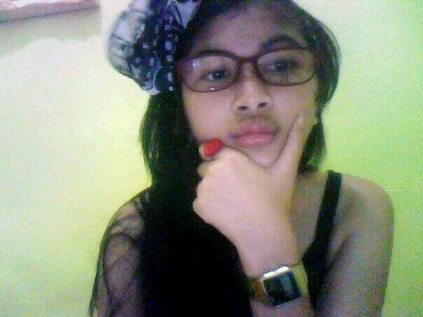 NyndiaAP's profile picture. Hello i'm new twepz follow , Follback ? mention aja :) :) :) :)