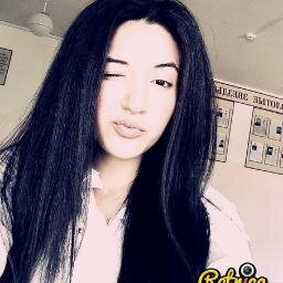 обожаю суши, болею за Барсу)