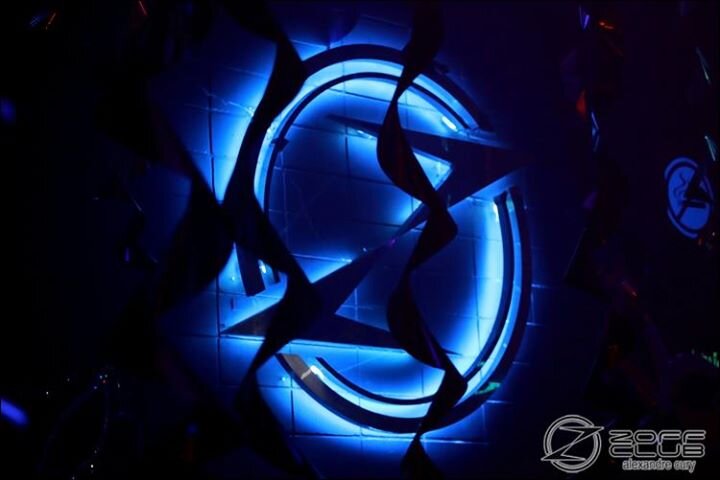 PROMOTER OFICIAL ZOFF CLUB
Instagram: _promoterzoffclub