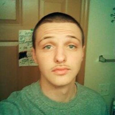 Profile Picture of Michael Sturgill (@RabbFrmBondHill) on Twitter