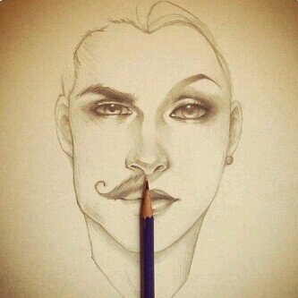 ،،♡̸! آغآرُ بقوھَ ، آحب بصدق ، وَآحزن بعمق ، لآ آجيدَ لعٌبْ آلآدوآر ، ولآ آتقن لببس آلآقنعہ ، وَعندمآ آصمت فـ آنآ حقآ آتآلمْ                     #هاككذا_ان
