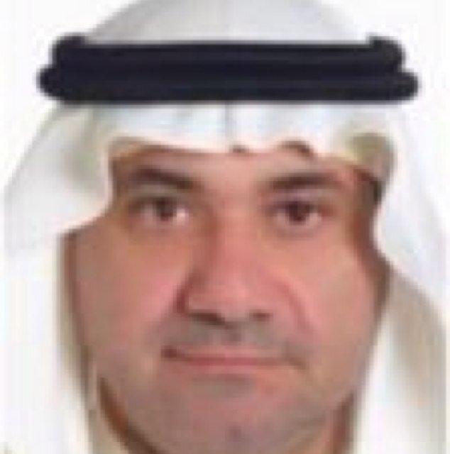 مهتم بتطوير مراكز أبحاث متخصصة في الاستثمار و أسواق المال