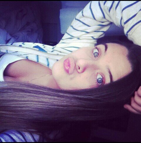 → τhε ςυrδεd ρrΐηςεδδ ←   kik = My_Teixeira  :)