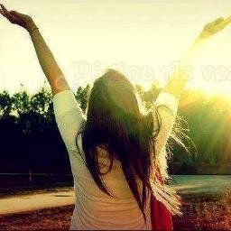 Ora, a #fé é a certeza daquilo que esperamos e a prova das coisas que não vemos.
Hebreus 11:1      Você que é jovem e tem #fé;junte-se a nós.