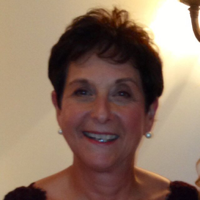 # cruncher; mom of Bentley U. alumnus, cyclist, triathlete, 1 lab, coffee addict. Lover of the Arts, all things water, love my IPhone, VP/CFO CXtec & TERACAI