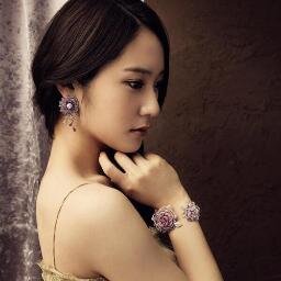 [ Roleplayer of Krystal f(x) | 94l #FΔVOR #24AFC | wgl w/ cyeolxo ]