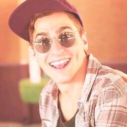 @RUSHERonerocker aqui,vou usar esse twitter para quando eu tiver block
