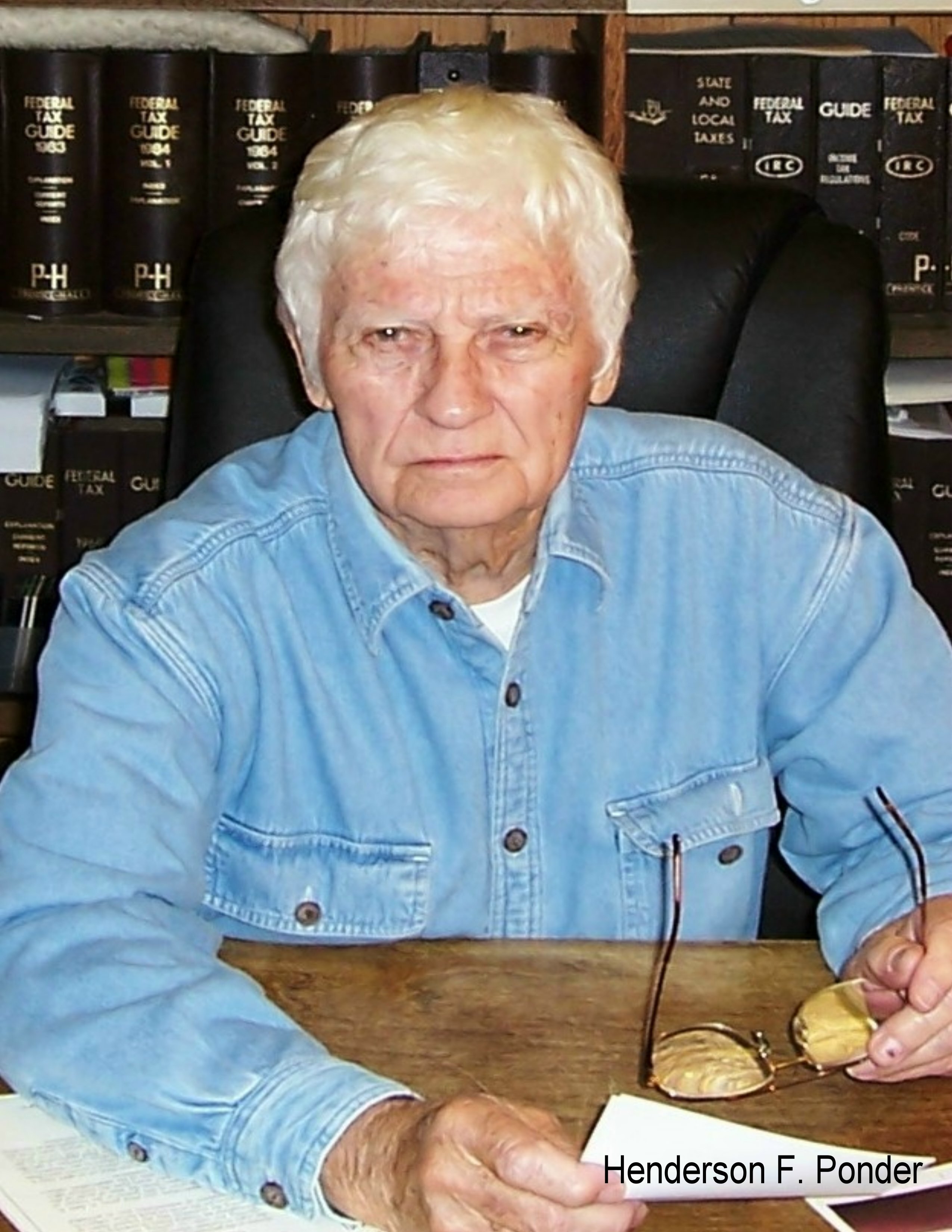 Henderson Frank Ponder, grew up along the banks of Raccoon Creek near the little cotton mill town of Berryton Georgia. http://t.co/kEYsqaGPbv