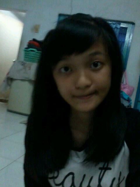 khris_tinaa's profile picture. I ♥ everything. I ♥ music♪. I ♥ Doll .. Wanna know more about me ? Just follow & mention