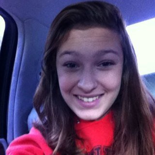 hi im brittney i have a dog and i live with my parents im 15yrs old and i want to make new friends.