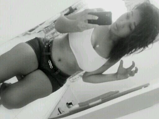 IloveMe* :$Sigeme&;TeSigo :3' WhatsApp 61238276 *-* -TaylorGang