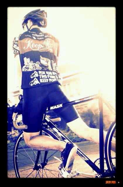 jdLah diri sendiri..!!!! keep your smiLe kawan..!!!