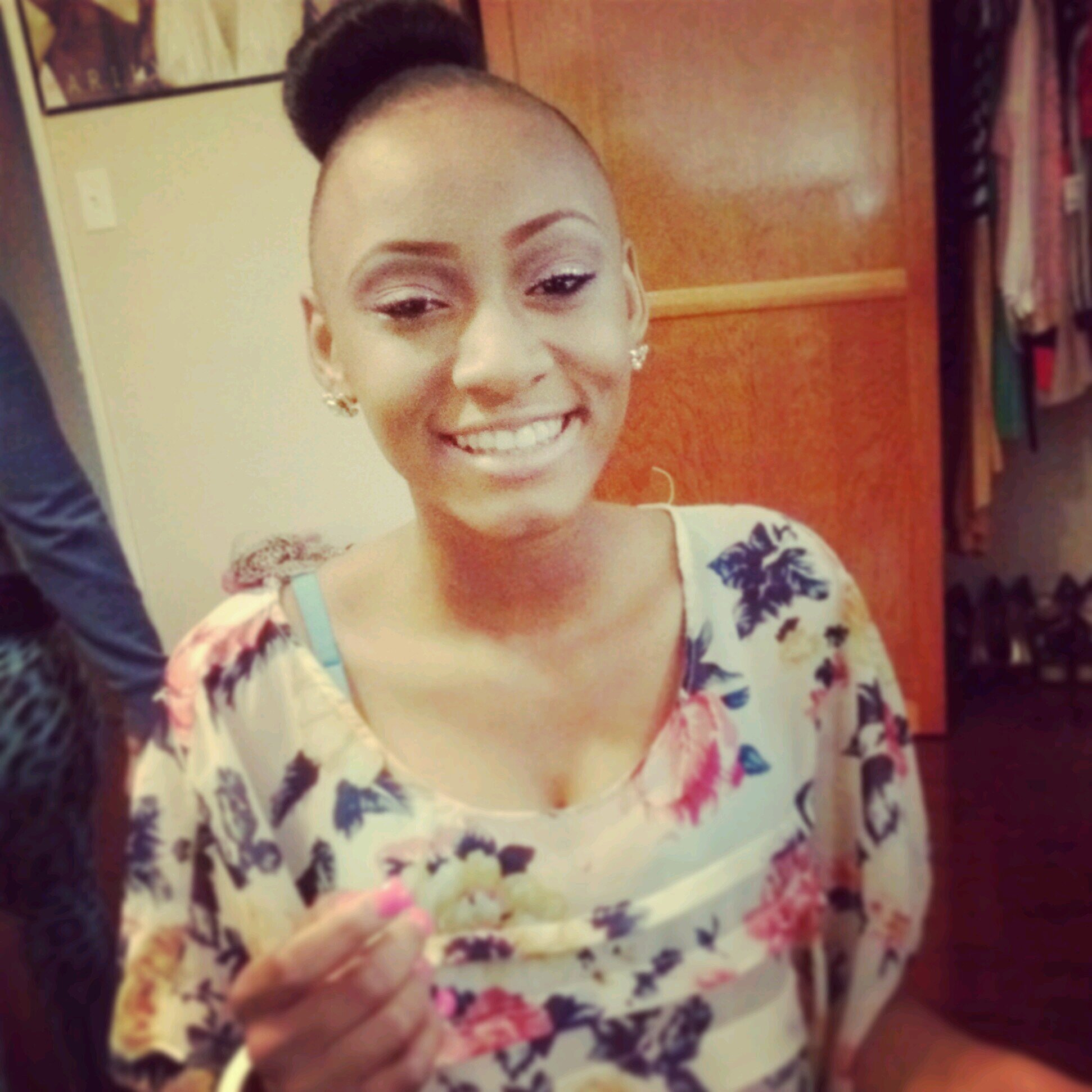 Living Life , Staying Lifted .. Follow Me & I'll Follow Back #TypeShit