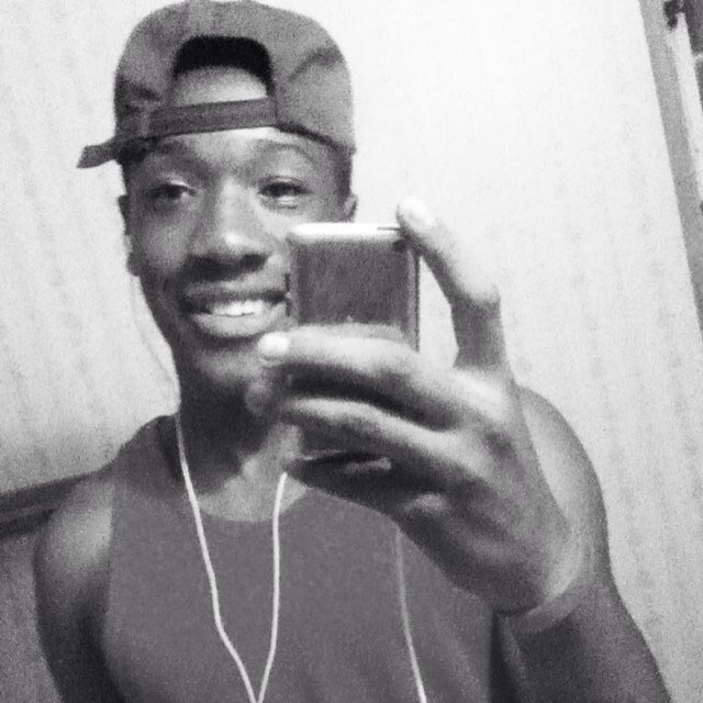MONEY..CARS..CLOTHES..HOES..YEAH DATS ALL A NIGGA KNOW..