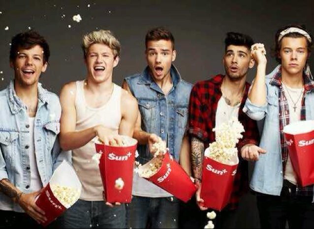 Directioners latinas las mas locas , creadoras de una obsecion al limite , con un enorme corazon y un drama al maximo :*