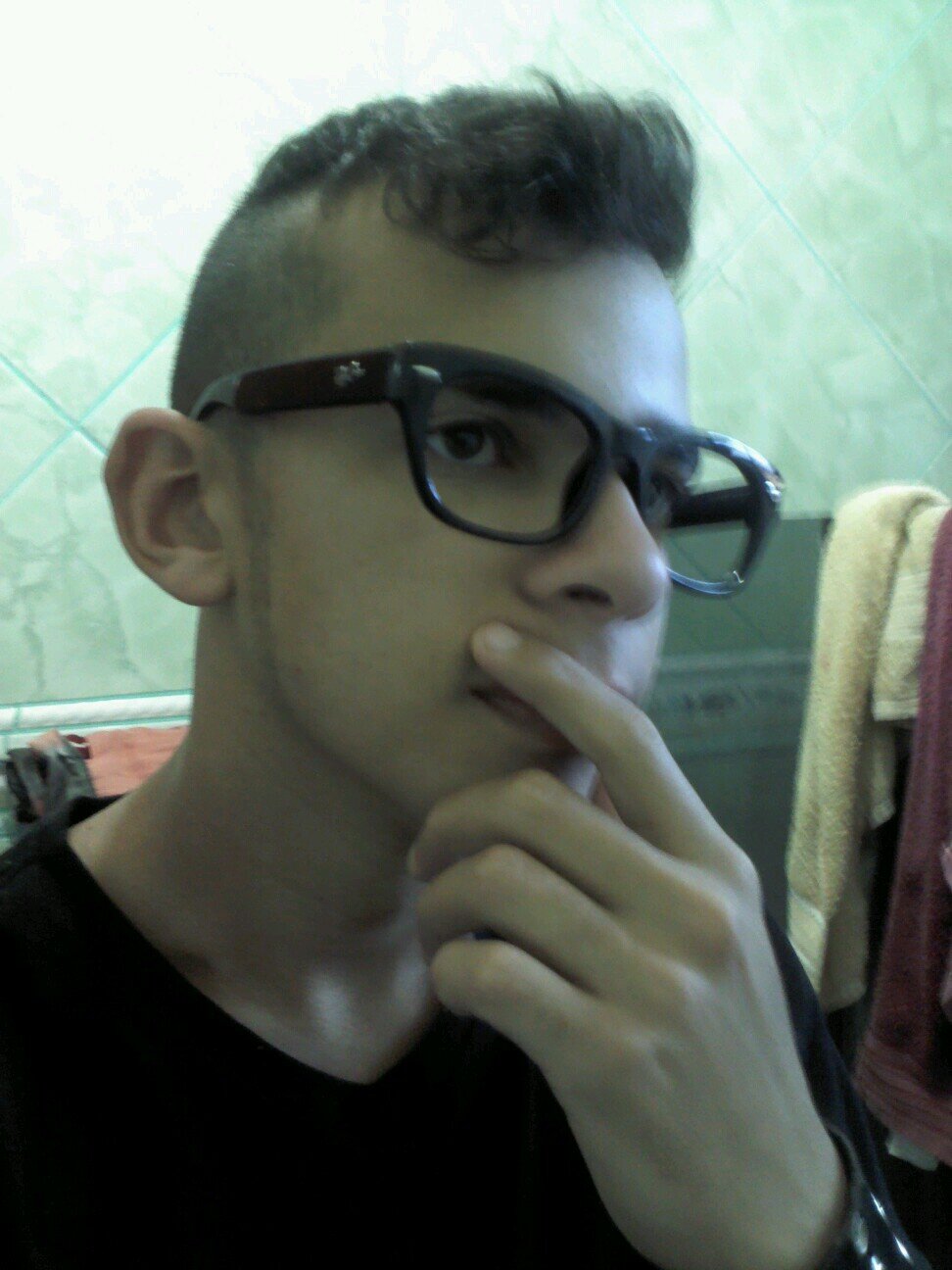 whatsapp: + 55 28 9977-4765.   Insta: @hericlesramos