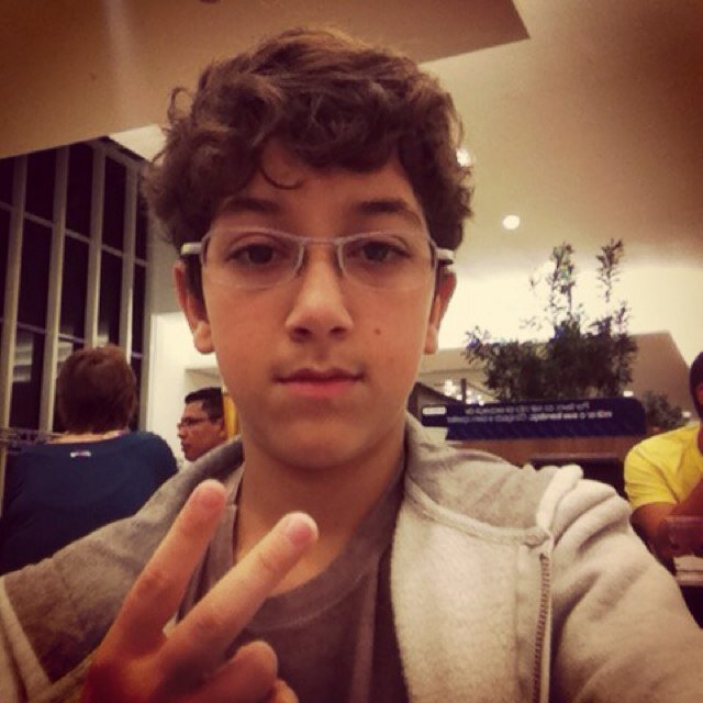 Instagram: marcelinho1010,snapchat: marcelinho10.000 e vine: marcelo junges