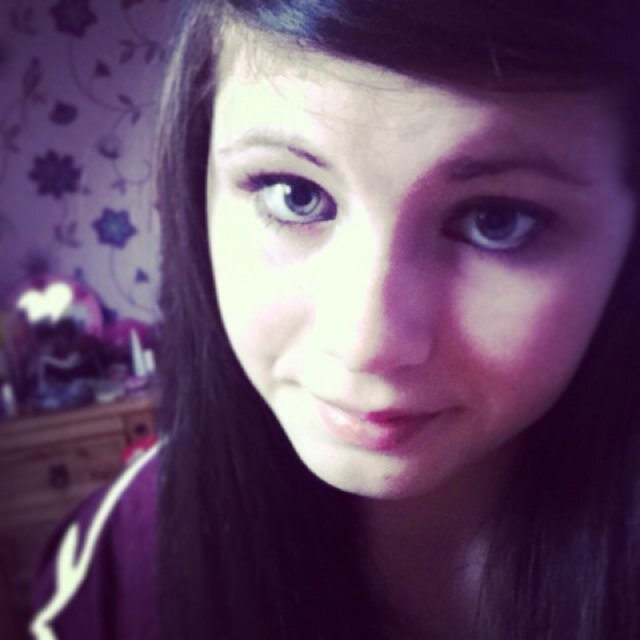 lucyamber12's profile picture. josh hutcherson ❤