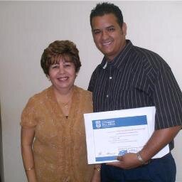 Ingeniero Mecánico. Egresado de la Universidad del Zulia. Profesor Universitario.