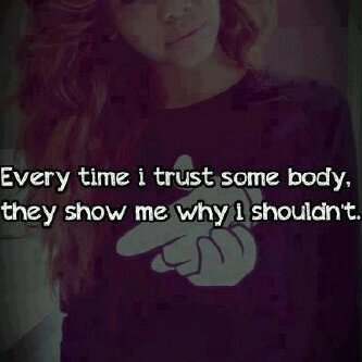 Follow me, I follow back.      Bbm: 259EDB4F~add me:)