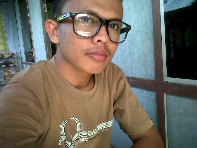 Ismail_204's profile picture. 