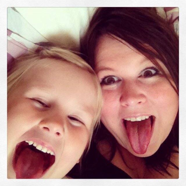 i'm a Thatter :) And proud to be one ;) Beside that I'm danish and in love with life ;) 3