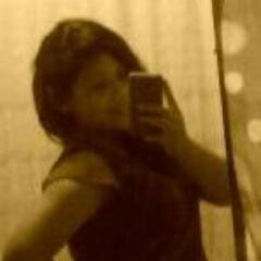 amigable ,cariñosa , divertida ,amo a Bruno Mars ,.si no te caigo no me importa :3