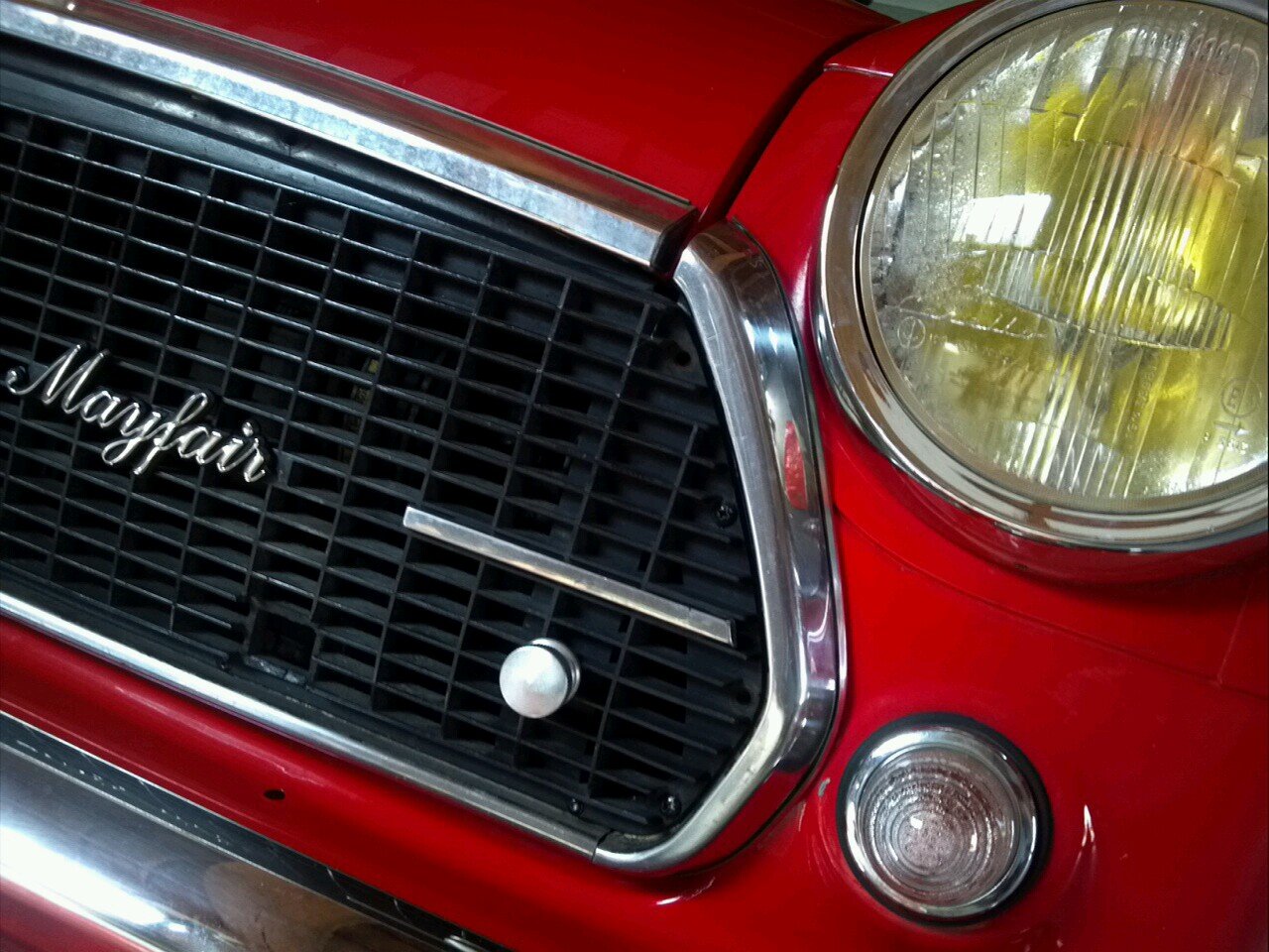 LOVECARS!-No.932
past owned 1972AlfaRomeoGT1300GTJr , EunosRoadstar1989s & SuzukiTwin2003s And now I am owning 1994s Rover Mini Mayfiar LHD innocentilook.