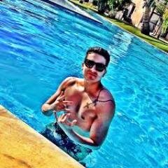 ●ω● Troco a eternidade por você, o paraíso é estar ao seu lado...’” ●ω●