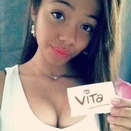 Youtubeur de 17ans au  rapport.
Clash/Minecraft/PvP. Ma Chaîne Youtube : http://t.co/LQHmcqGcMa