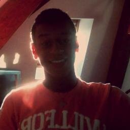Neveu de Youssoupha, tu me croit ou pas, mon deuxième compte  @KeyciTabu allez me follow je vous follow avec les deux :)