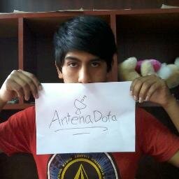 Editor de video y gamer de DotA 2 tengo grandes proyectos con el DotA para el futuro si hay alguien interesado hagamelo saber.