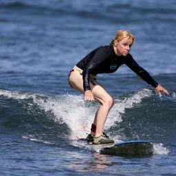 surfin but really rather play piano or sing a bit