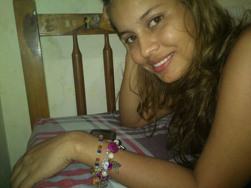 Marcarvag's profile picture. Vivir sanamente con herbalife/ “Por muy larga que sea la tormenta, el sol siempre vuelve a brillar entre las nubes.”