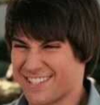 DONT FOLLOW ME FOLLOW @BTR1Dlicious AND ASK FOR A FOLLOWBACK K DARLIN