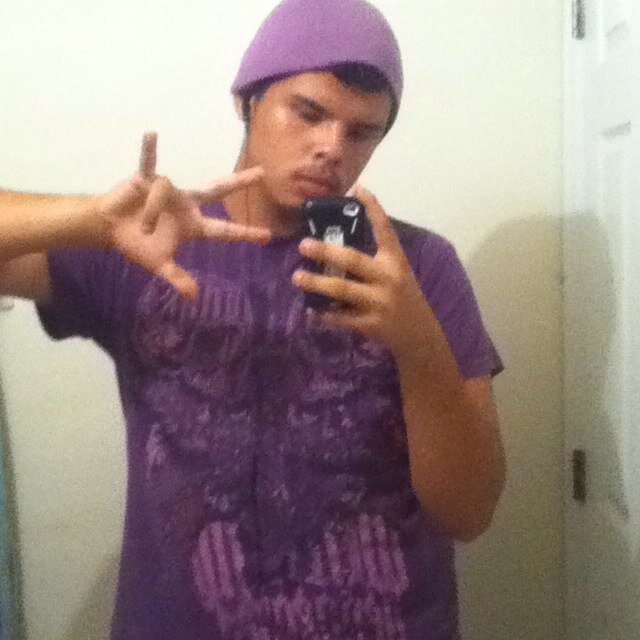 I am a fun loving mexican. I love to dance and hear music. I dont mind talking to anybody, and i like to help out anyway i can. Taken - rockluver_13