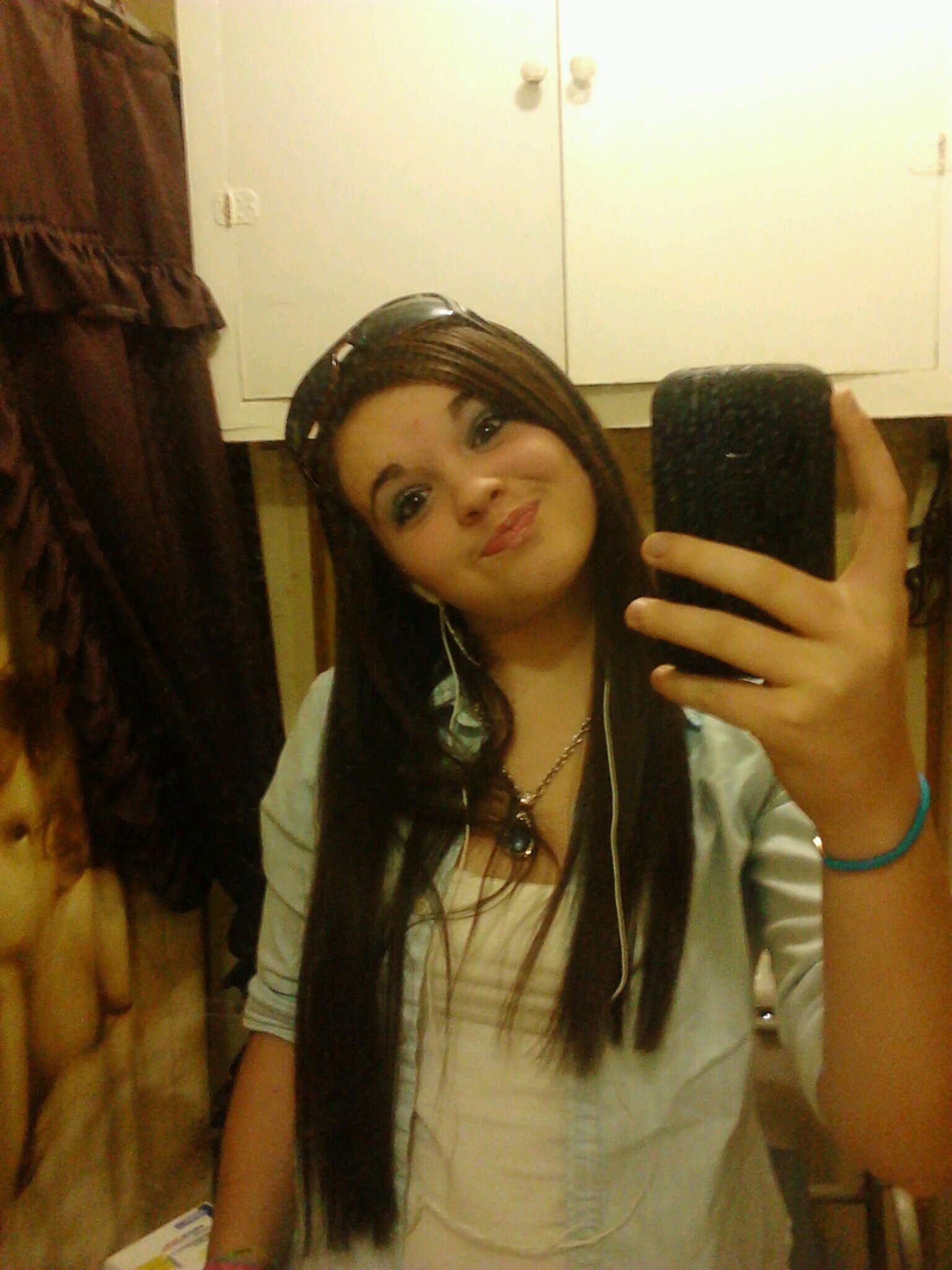 16 | movie lover | music lover | TEAMTIMEFLIES | #teamsophmore | #teamAussie