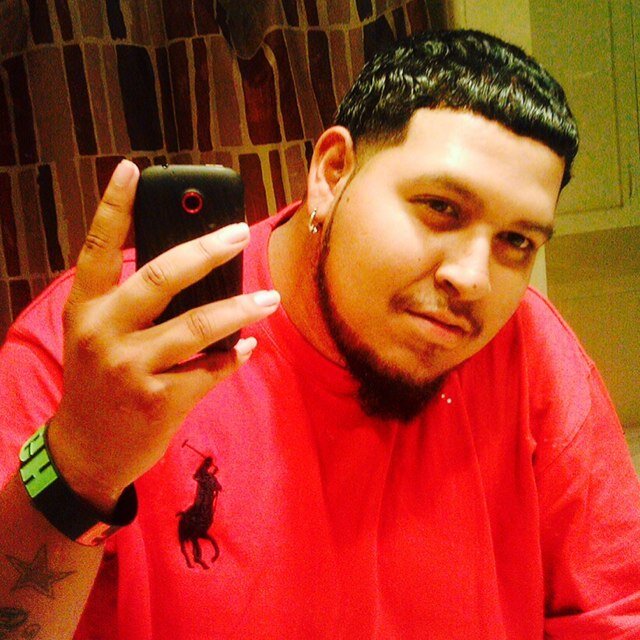 A_Traincomin's profile picture. If God holds me up, then i must stay lifted.