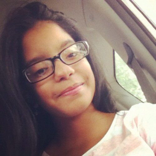 Hey im Marisol. :) 15 years young. Love Overload. Listen to Lana del Rey. Be inspired by Lea Michele. yup. pretty much me.