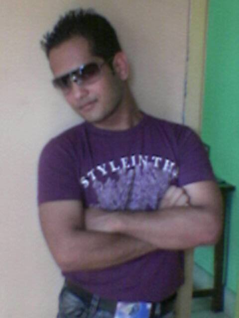 vineet729's profile picture. One on one with great one