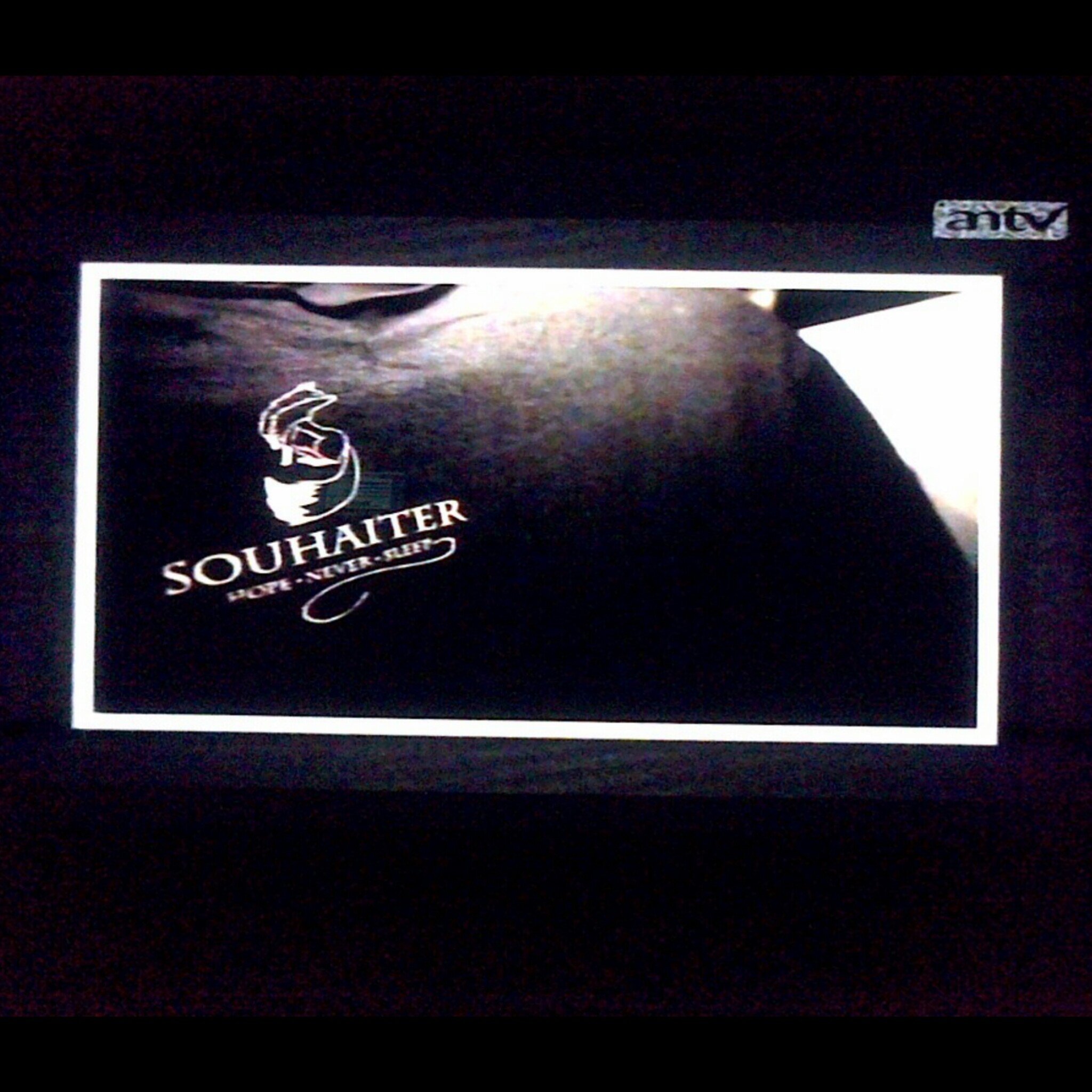 Official Twitter of awesome brand SOUHAITER ~ Hope Never Sleep ! | PAGE : http://t.co/N42fTjvnJI | BB PIN : 29F33831 | 082120646953