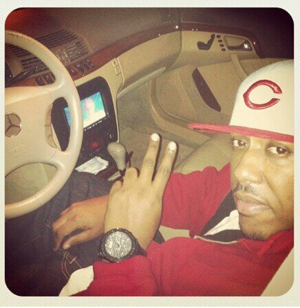 if you wana make sum REAL freebandz hit my line (502) 324-3702 kik @michaelaustin390