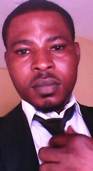 murry_MacBash's profile picture. artist: master of light and shade both in pencil and paint work