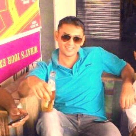 Fauji Brat,Ex-Army . Happy Go Lucky Types. ना followers का मोह ना unfollowers का भय