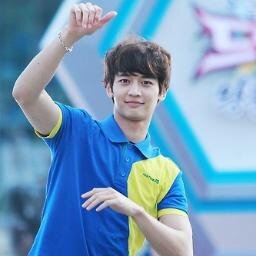 SHINee's Charismatic Choi Minho. 1990.