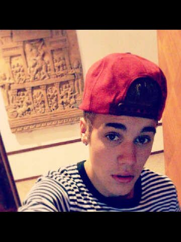 My idol is justin bieber